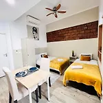 Apartment For A Memorable In Lisbon, Ideal For Tourists *