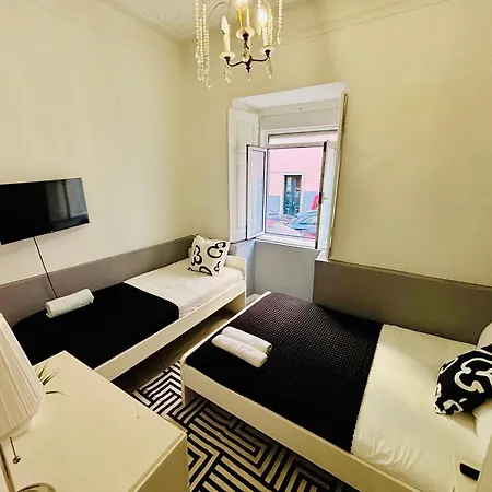 Apartment For A Memorable In Lisbon, Ideal For Tourists Lisbon