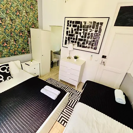 Apartment For A Memorable In Lisbon, Ideal For Tourists *