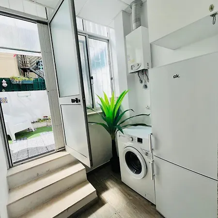 For A Memorable In Lisbon, Ideal For Tourists * Lisboa
